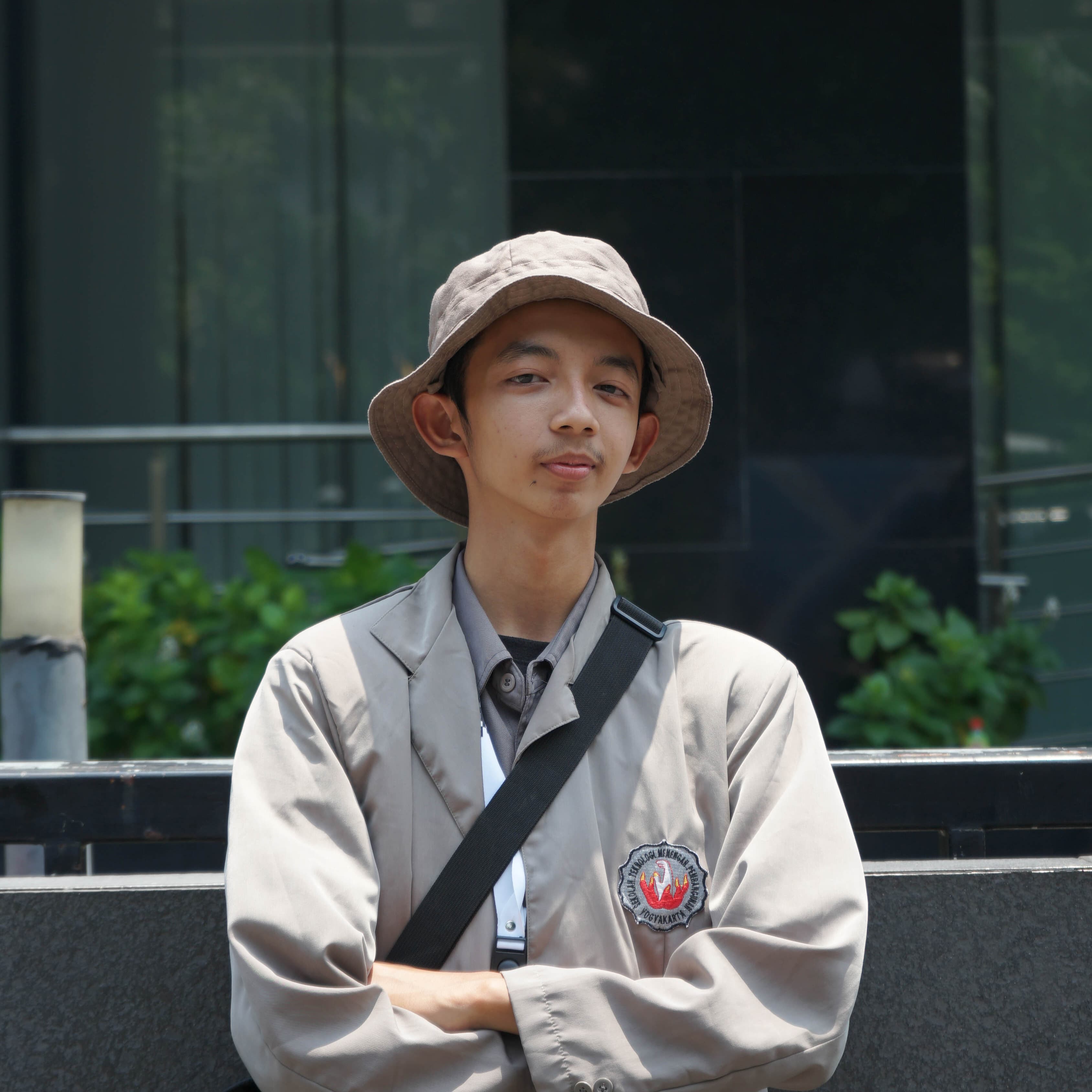 Genta Profile